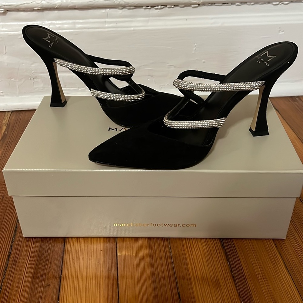 Marc Fisher diamond heels
